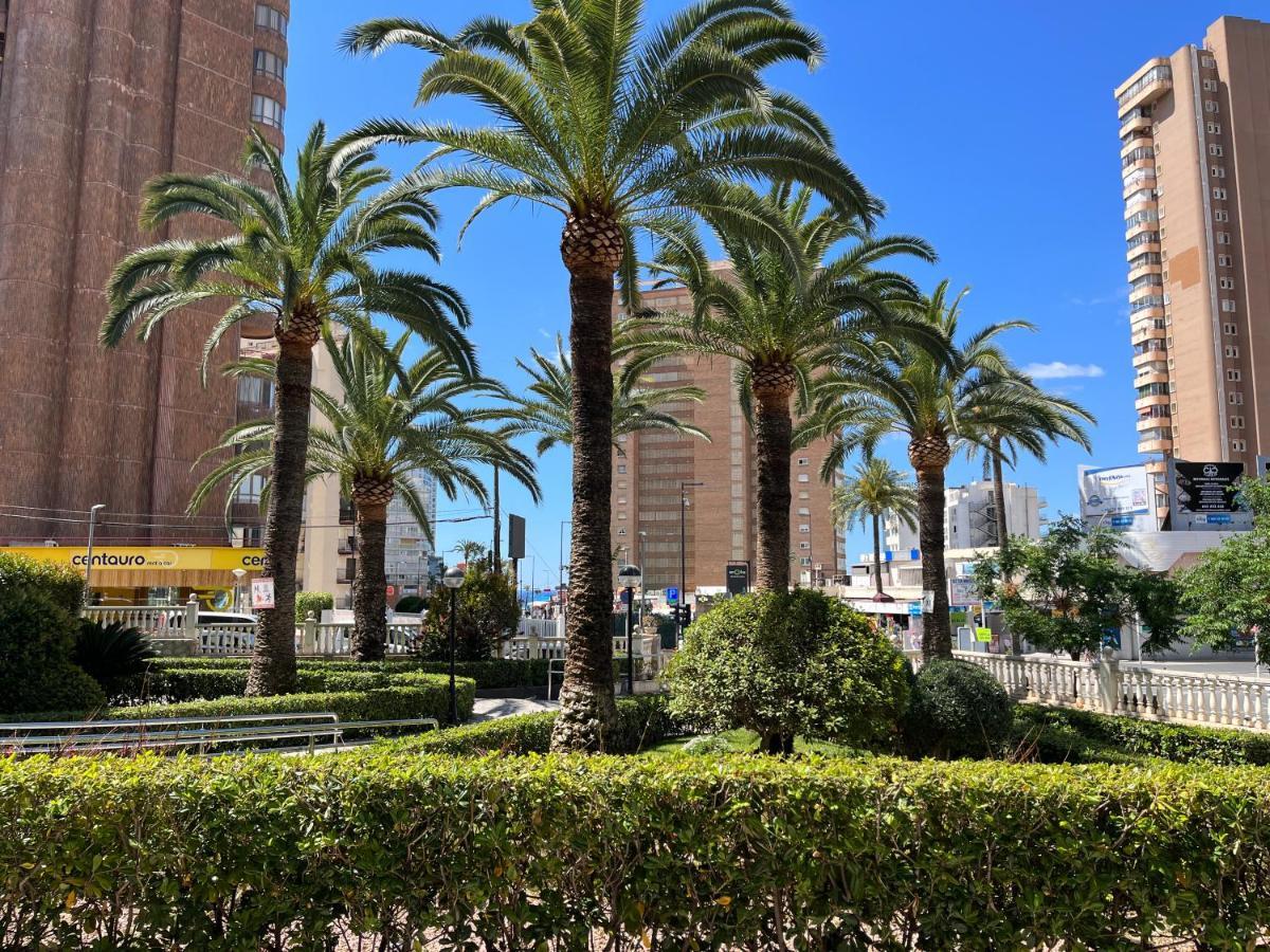 Apartment Seimar Benidorm Con Vistas Al Mar Kültér fotó
