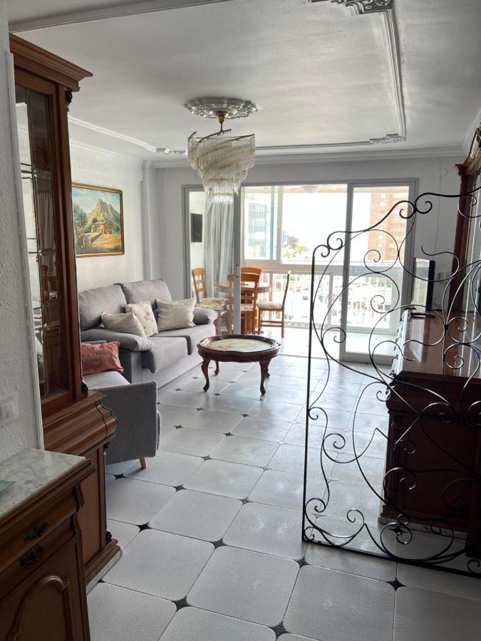 Apartment Seimar Benidorm Con Vistas Al Mar Kültér fotó