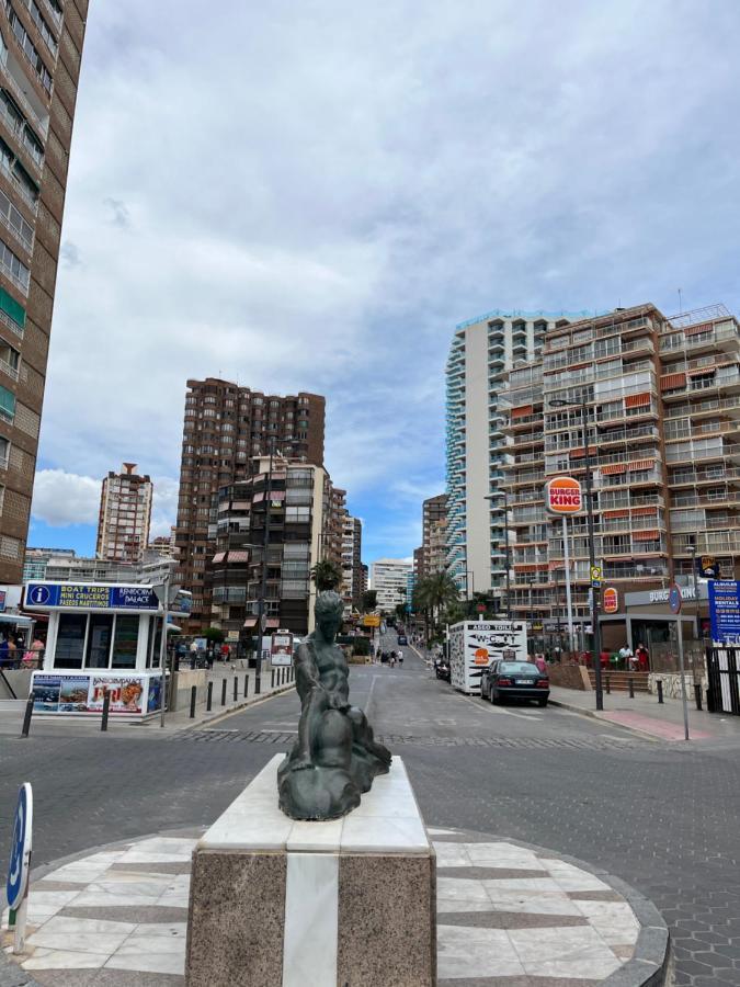 Apartment Seimar Benidorm Con Vistas Al Mar Kültér fotó